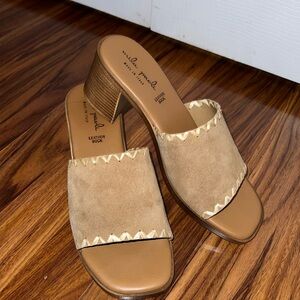 Mila Paoli Genuine Leather NWOT